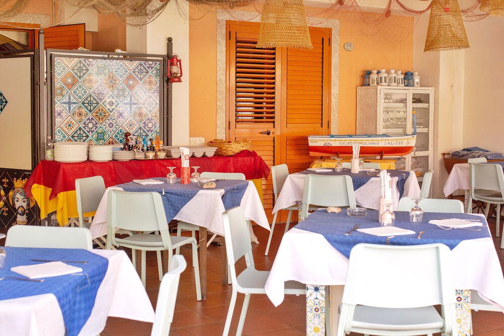 Foto de restauración de Hotel Calipso