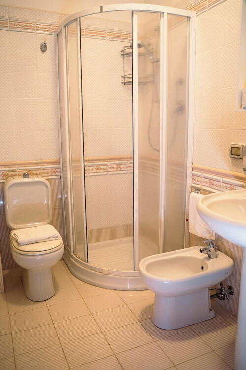 Foto del baño de Hotel Calipso