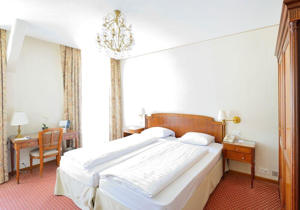 Foto de una habitación de Hotel Eden Palace au Lac
