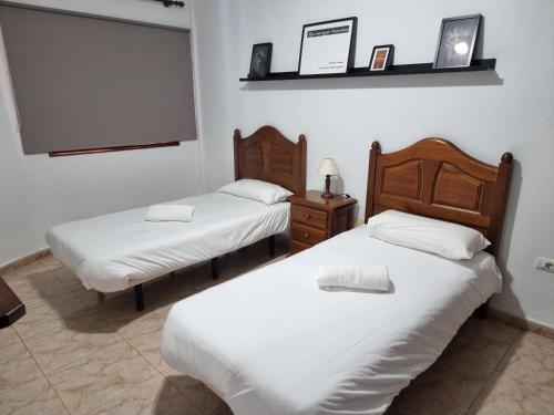 Foto de una habitación de Casas y chalets VV Mirador Isla Bonita &amp;quot;by henrypole home&amp;quot;