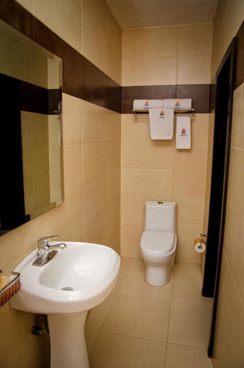 Foto del baño de Hotel Portonovo Plaza Centro