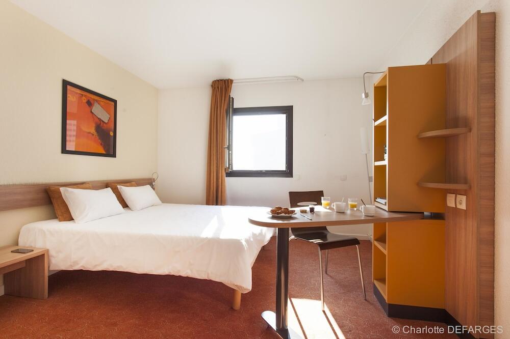 Photo – Hotel Canal Suites by Popinns