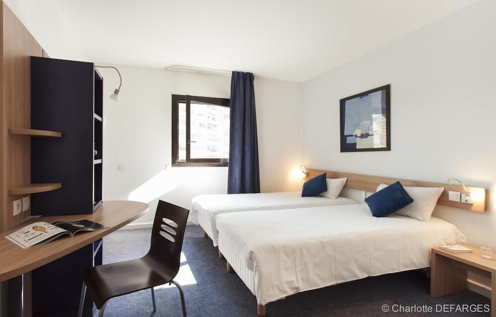 Photo – Hotel Canal Suites by Popinns