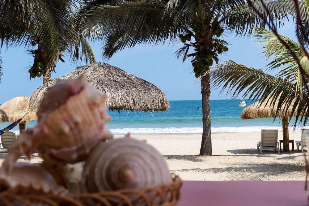 Room – Punta Sal Suites &amp;amp; Bungalows Resort
