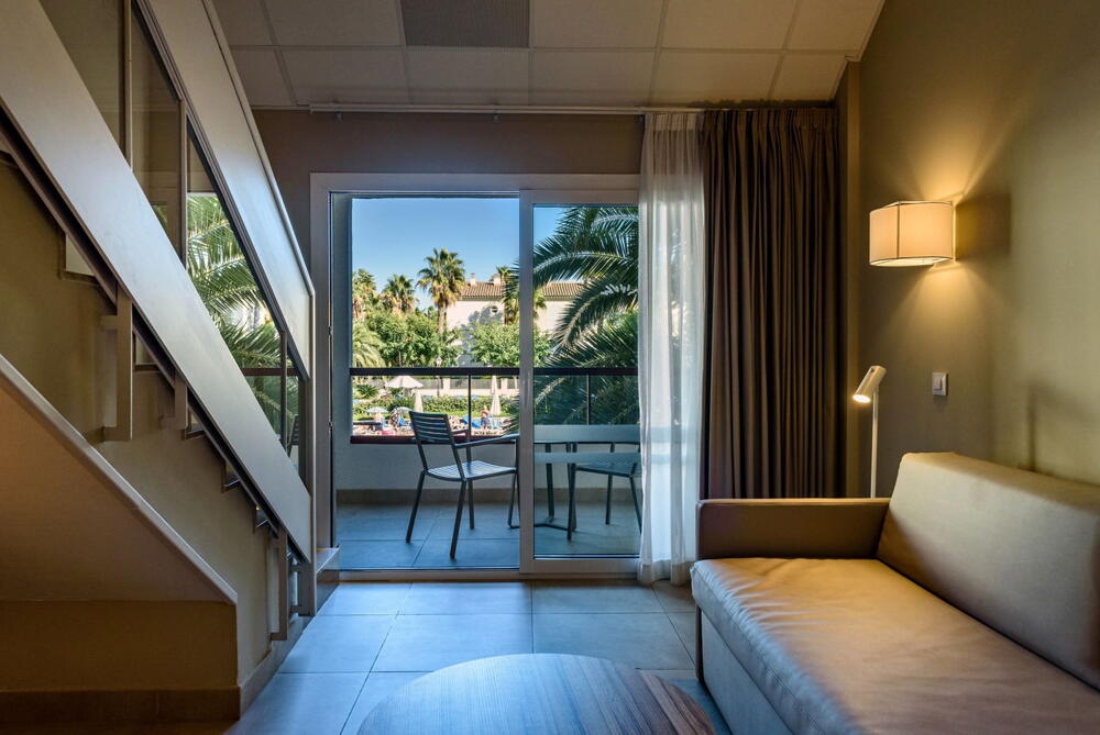 Foto de una habitación de Hotel Estival Park Almaris