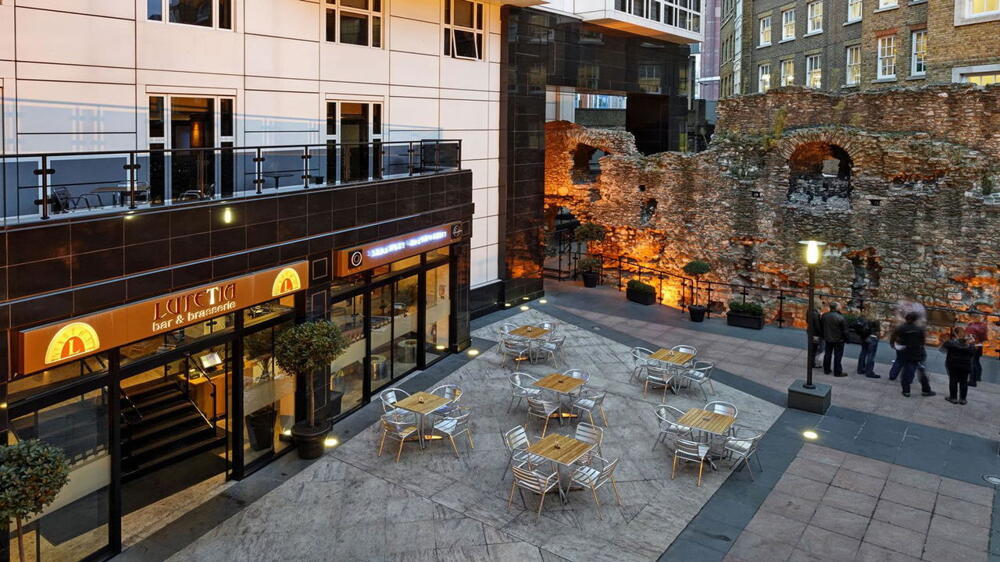 Foto del exterior de Leonardo Royal Hotel London City - Tower of London