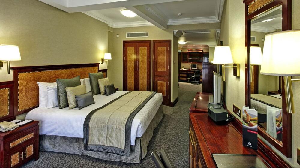 Foto de una habitación de Leonardo Royal Hotel London City - Tower of London
