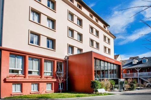 Foto del exterior de Zenitude Hôtel-Résidences Les Jardins de Lourdes