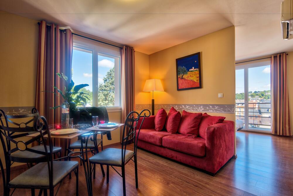 Foto de una habitación de Zenitude Hôtel-Résidences Les Jardins de Lourdes