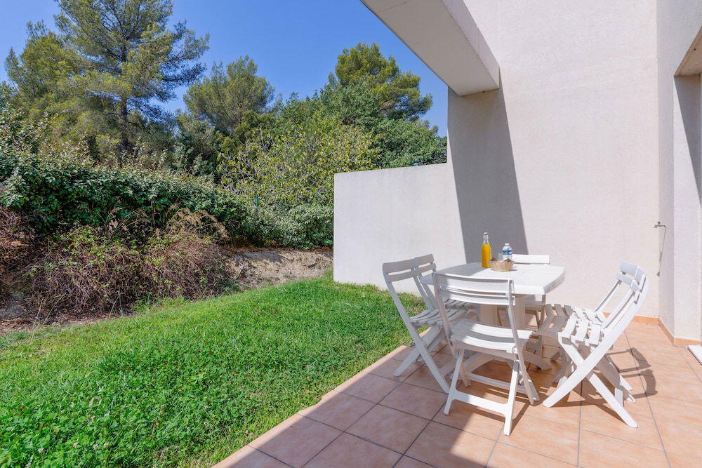 Foto de una habitación de Zenitude Hôtel-Résidences Toulon Six Fours