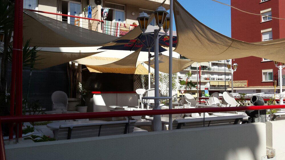 Foto general de Apartaments Mar Blau Calella