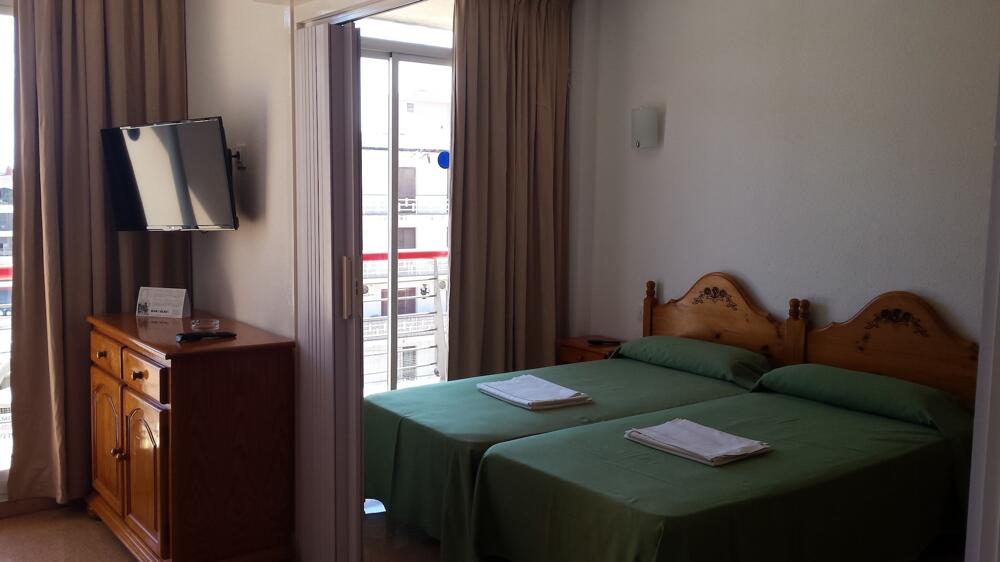 Foto de una habitación de Apartaments Mar Blau Calella