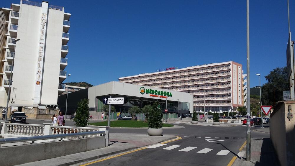 Foto del exterior de Apartaments Mar Blau Calella