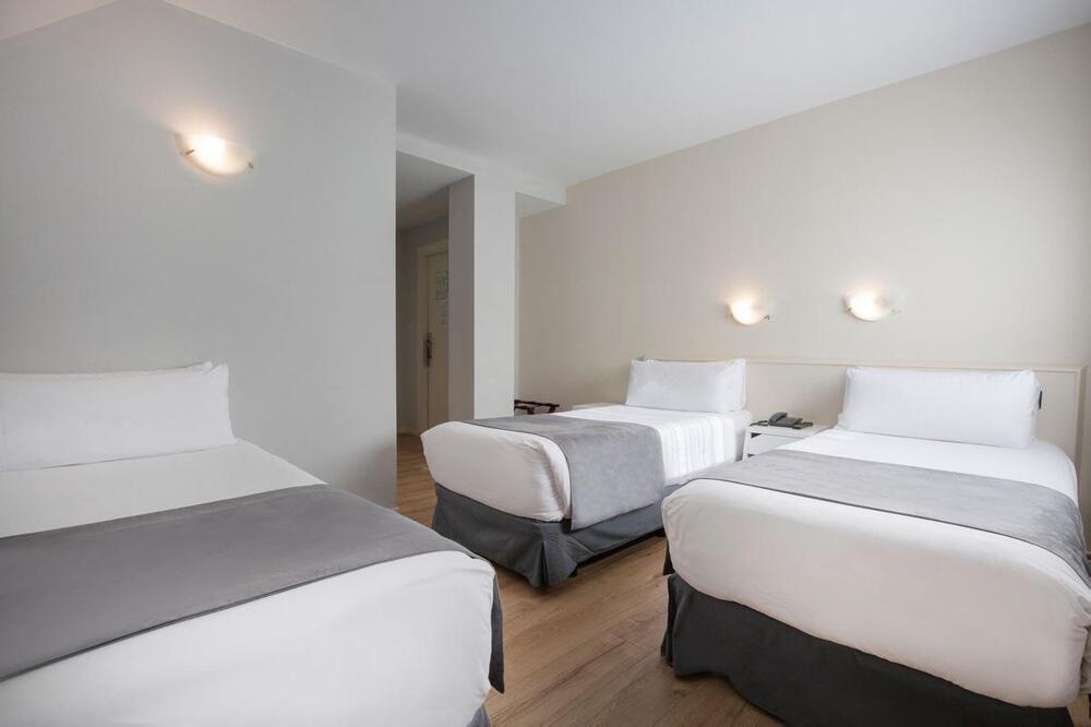 Foto de una habitación de Hotel Camel lot