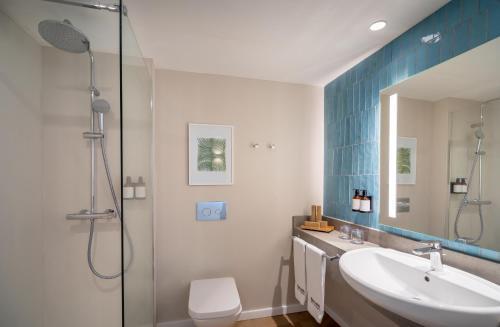 Foto del baño de Hotel Barceló Aguamarina