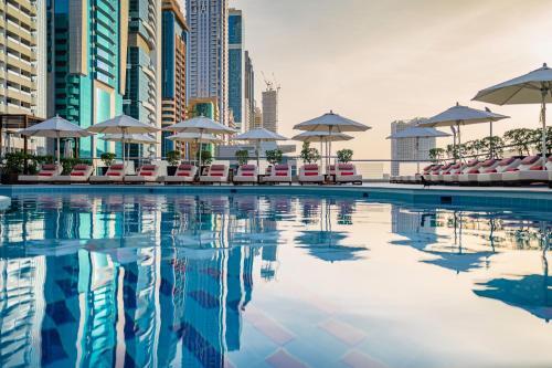 Foto de los servicios de Hotel Towers Rotana - Dubai