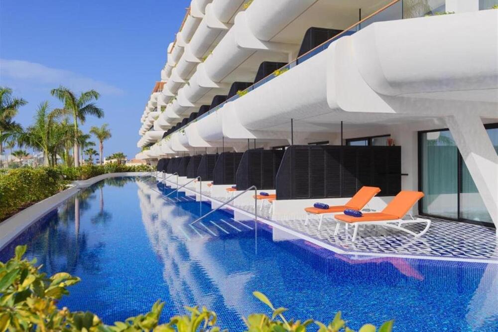 Foto de los servicios de Hotel H10 Atlantic Sunset Horizons Collection