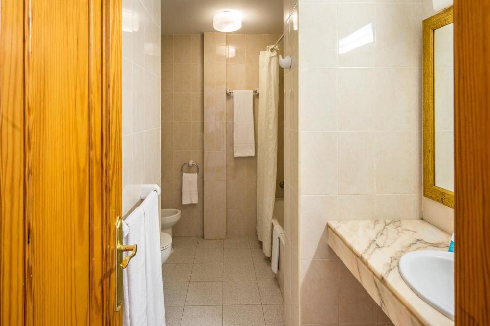 Foto del baño de BLUESEA Hotel Los Fiscos