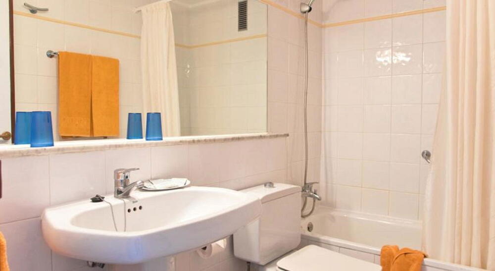 Foto del baño de Aparthotel BLUESEA Jandia Luz