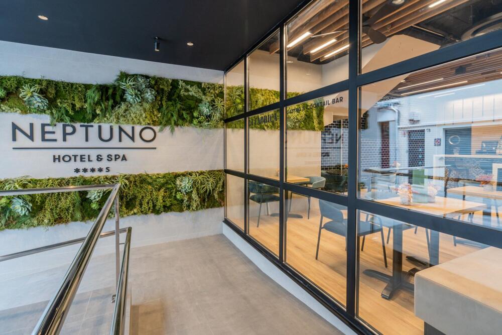 Foto del exterior de Neptuno Hotel &amp;amp; SPA 4 Sup