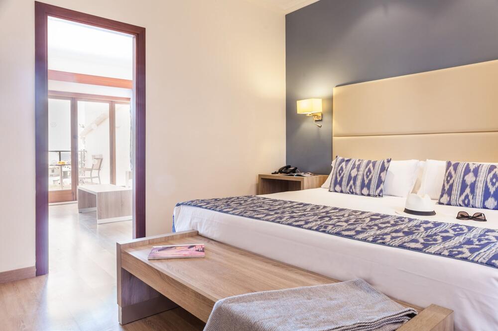 Foto general de Hotel Menorca Binibeca - Adults Only- by Pierre &amp;amp; Vacances Premium