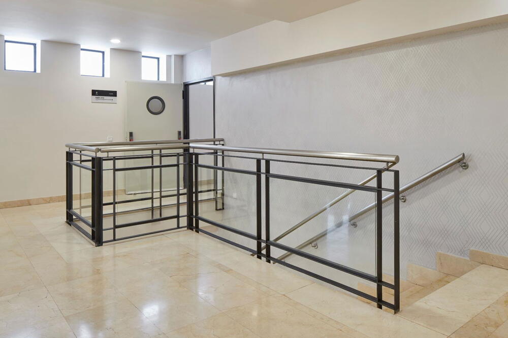Foto general de Iraipe Logroño Hotel