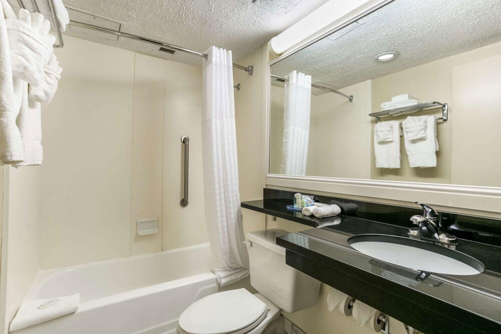 Foto de una habitación de Clarion Hotel BWI Airport Arundel Mills