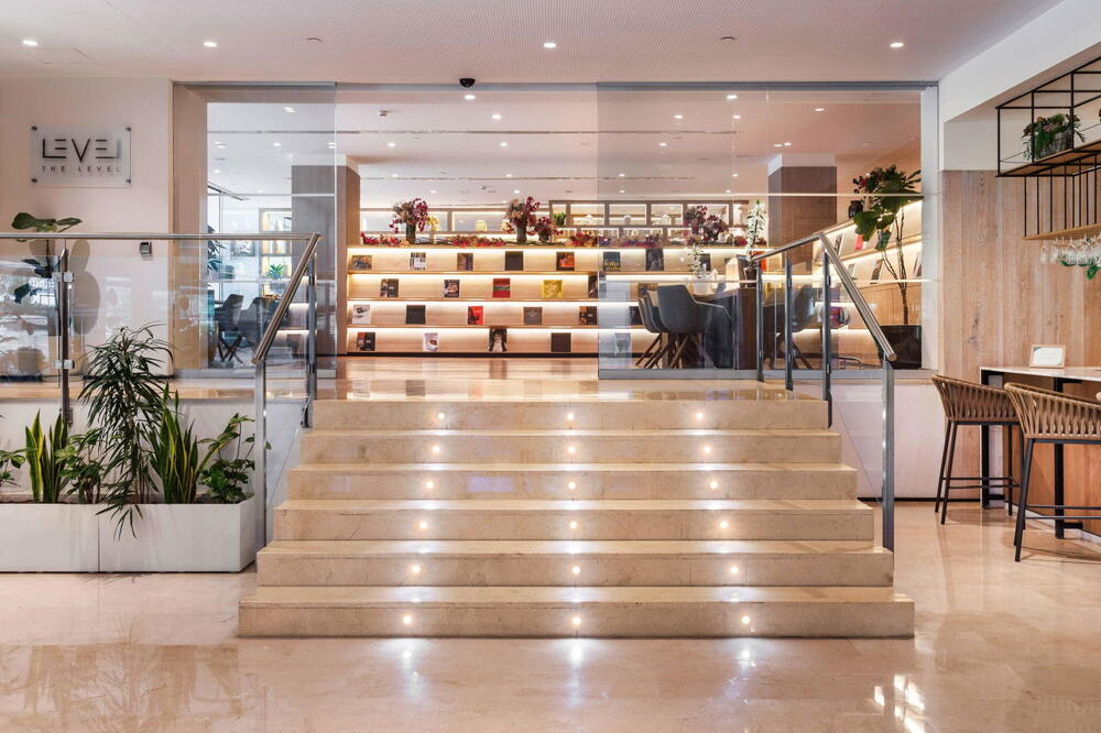 Foto de las zonas nobles de Melia Sevilla