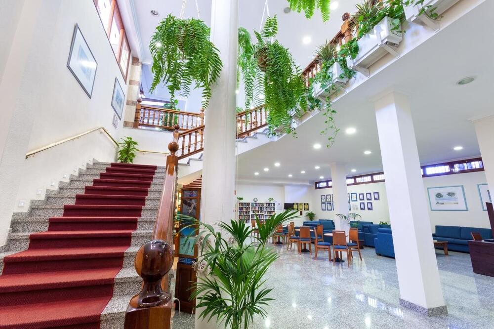 Foto de las zonas nobles de Apartamentos Casablanca