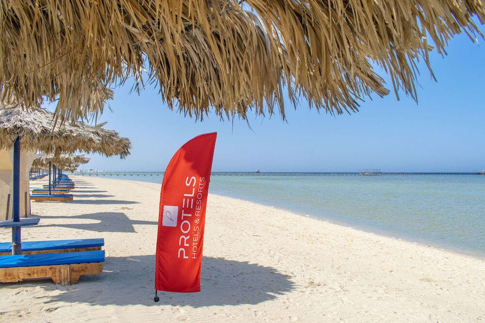Foto general de Hotel Protels Crystal Beach Resort