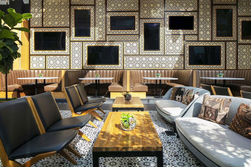Foto de restauración de theWit Chicago, a Hilton Hotel