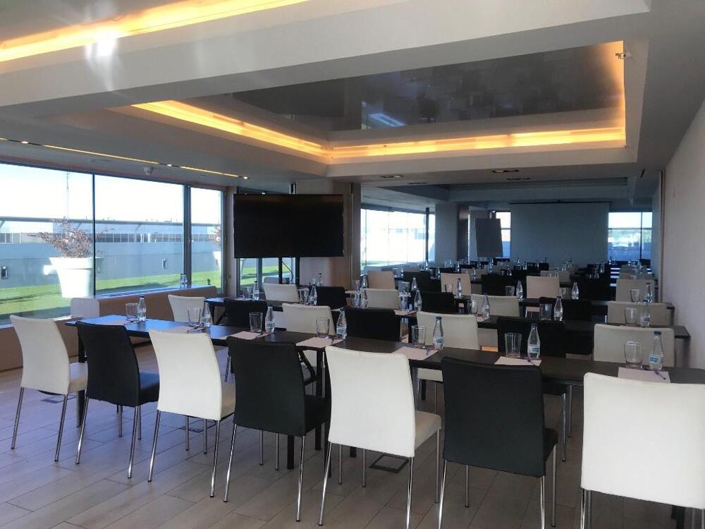 Foto general de Hotel Crowne Plaza Madrid - Centre Retiro by IHG