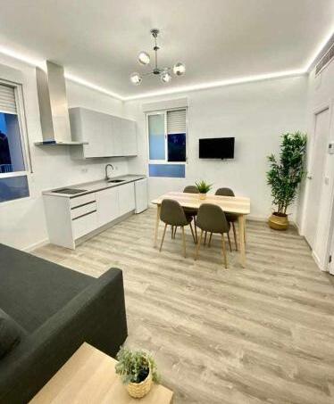 Foto de una habitación de Apartamentos Los Almendros - Free Parking