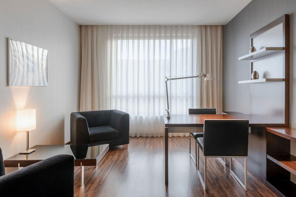 Foto de una habitación de AC Hotel by Marriott Madrid Airport