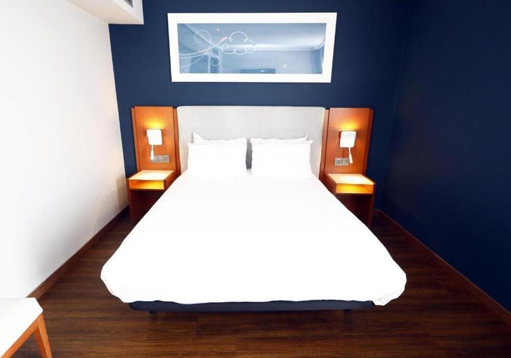 Foto de una habitación de Hotel Travelodge Madrid Coslada Aeropuerto