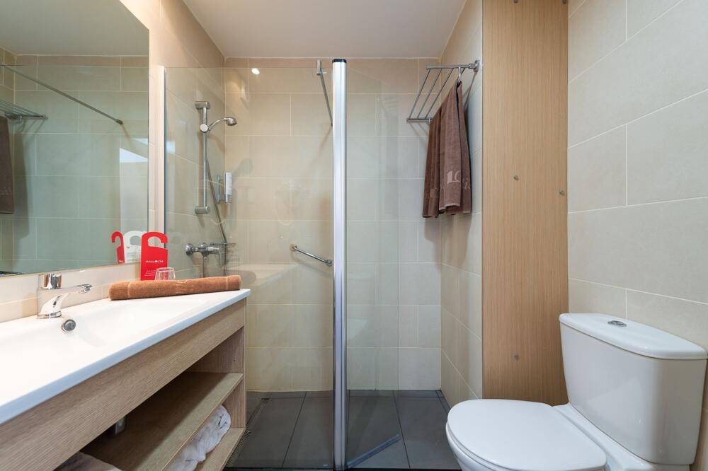 Foto del baño de Aparthotel Holiday Club Puerto Calma