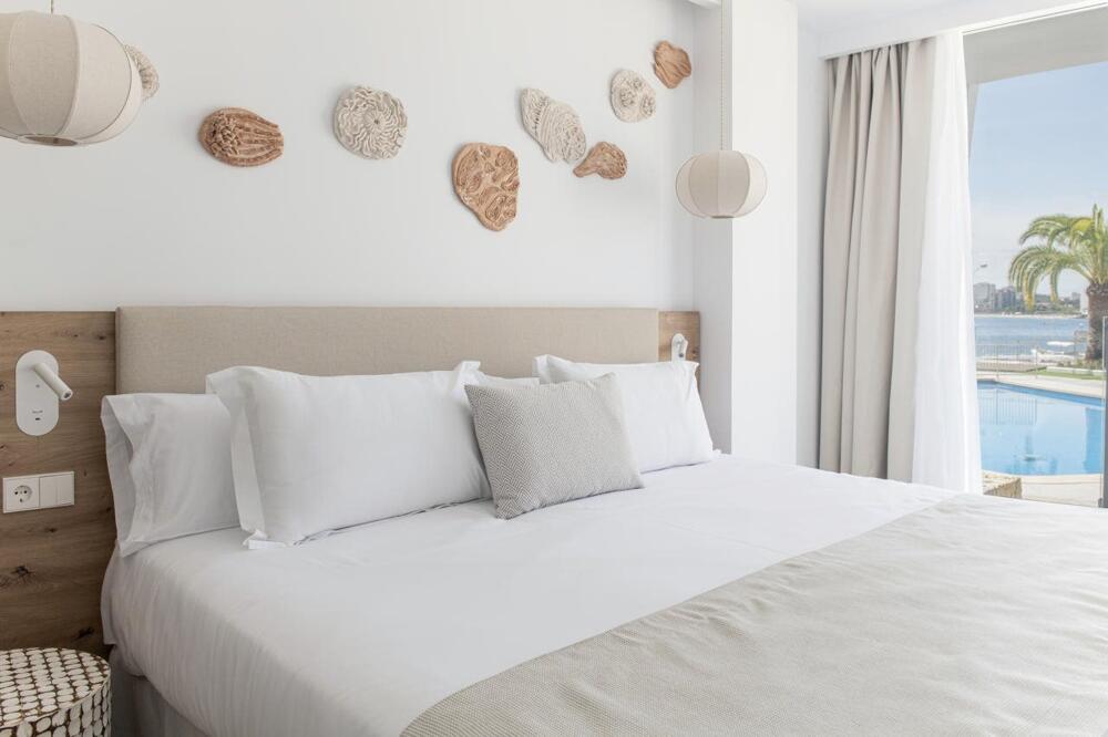 Foto de una habitación de Roc Portonova Apartaments
