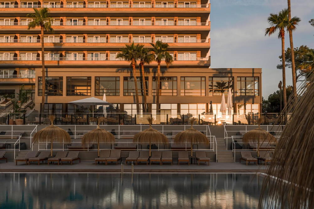 Foto general de Hotel Cook&amp;#039;s Club Calvia Beach Adults Only +21