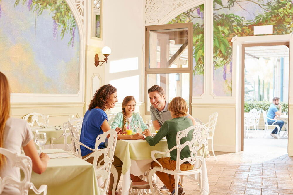 Restaurant - PortAventura Hotel Gold River