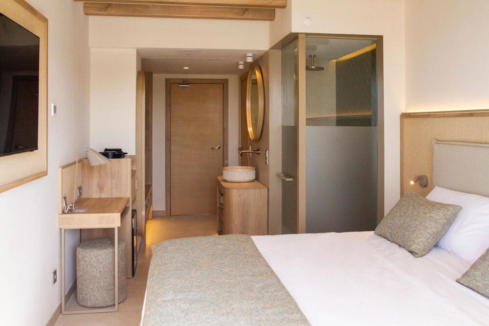 Foto de una habitación de Hotel Iberostar Selection Es Trenc -New Opening-