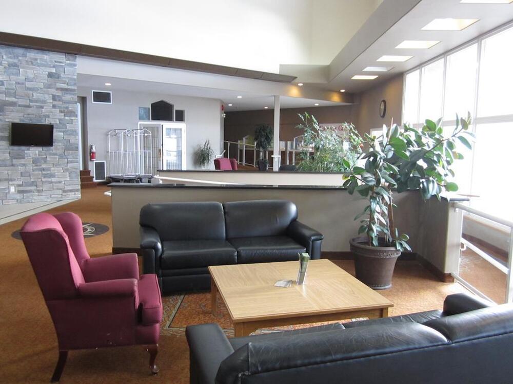 Photo – Hotel Quality Inn &amp;amp; Suites