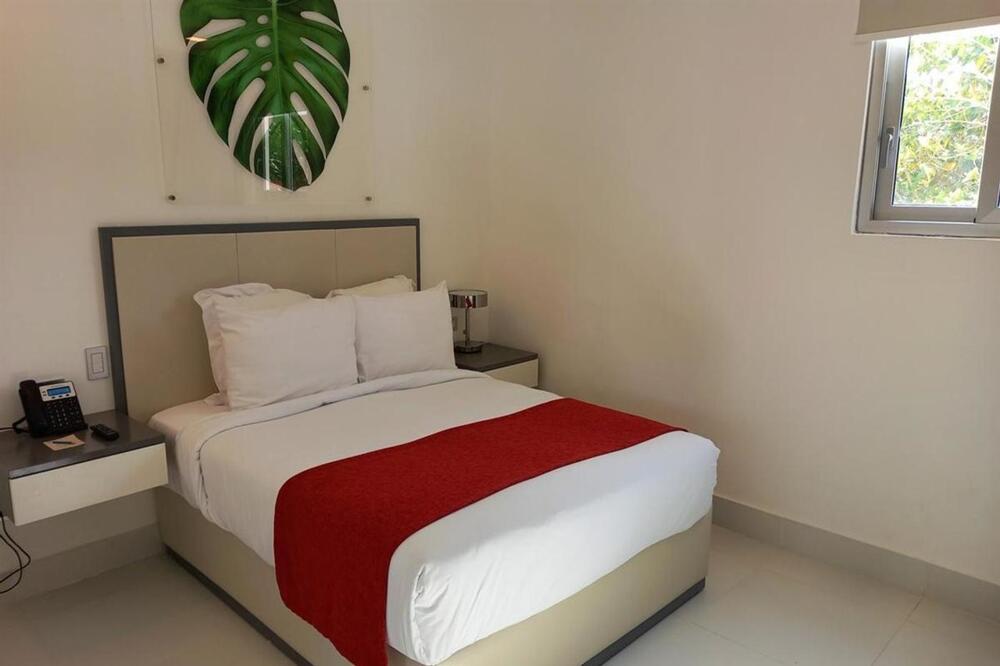 Photo – Gran Hotel Europa Santo Domingo, Trademark by Wyndham