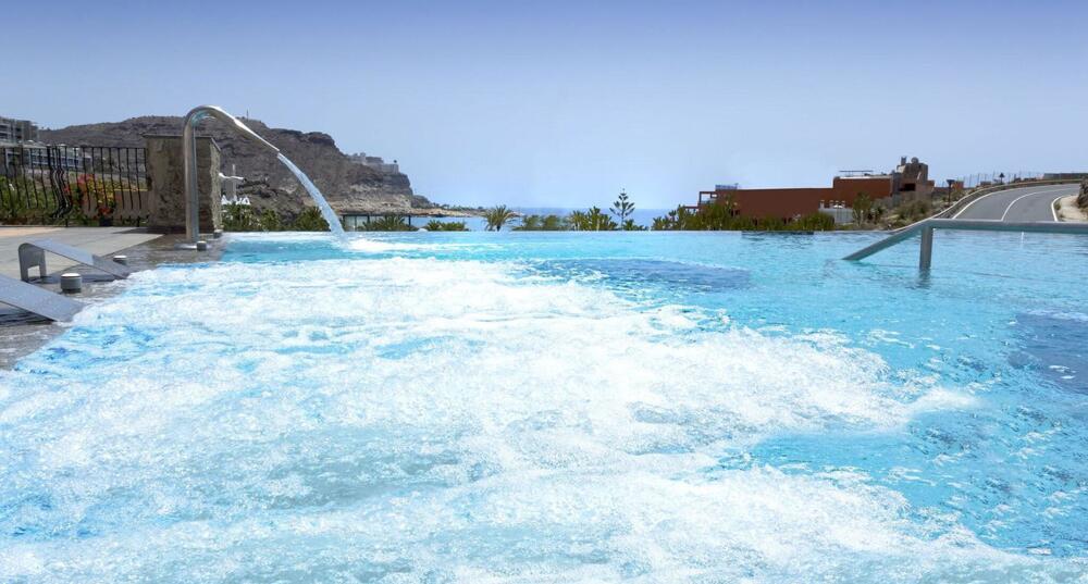 Foto de los servicios de Aparthotel Idyll Suites - Adults Only