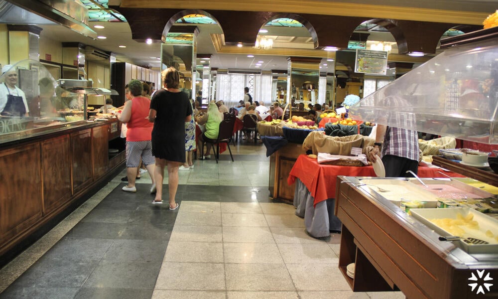 Foto de restauración de Hotel Magic Cristal Park