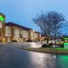 Foto de Hotel La Quinta Inn &amp; Suites by Wyndham Huntsville Airport Madison
