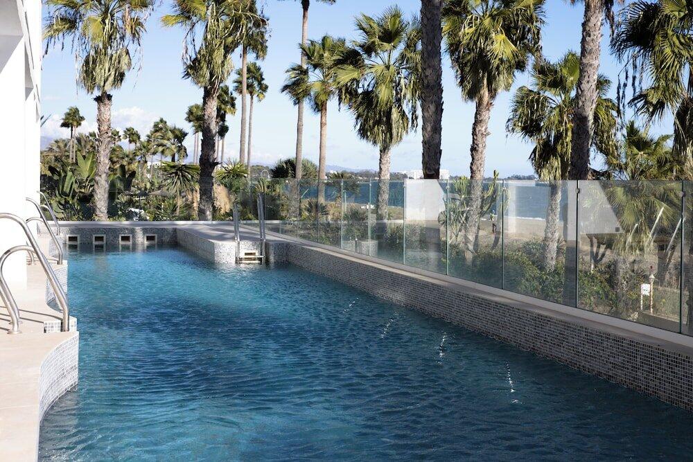 METT Hotel &amp; Beach Resort Marbella Estepona, Estepona. Desde 315.05 ...
