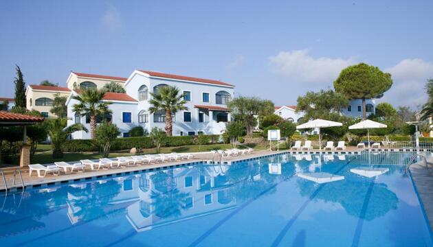 Foto de Aparthotel Govino Bay