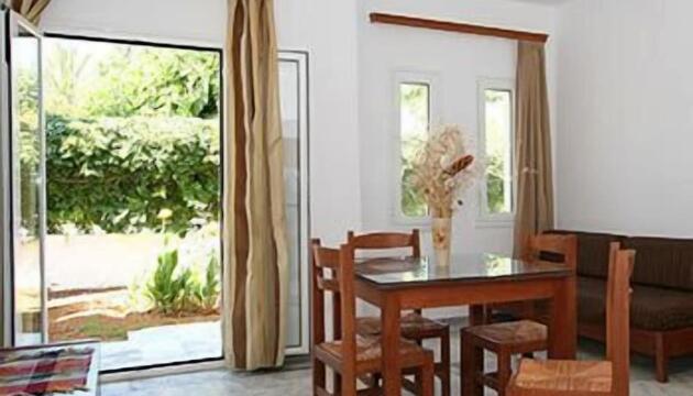 Foto de Aparthotel Nontas suites