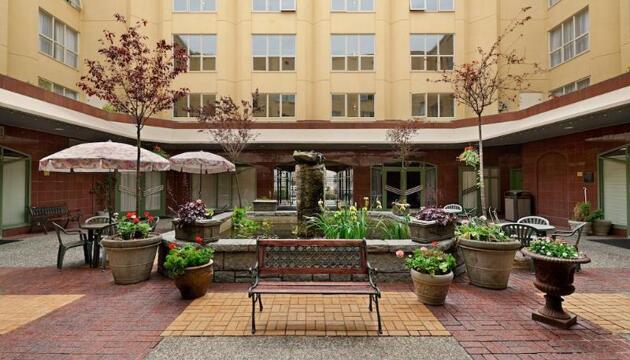Foto de Harrison Lake Hotel