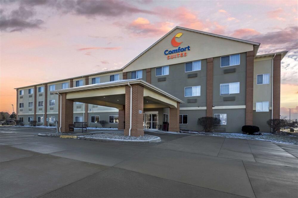 Hotel Comfort Suites Normal University area, Bloomington - Reserving